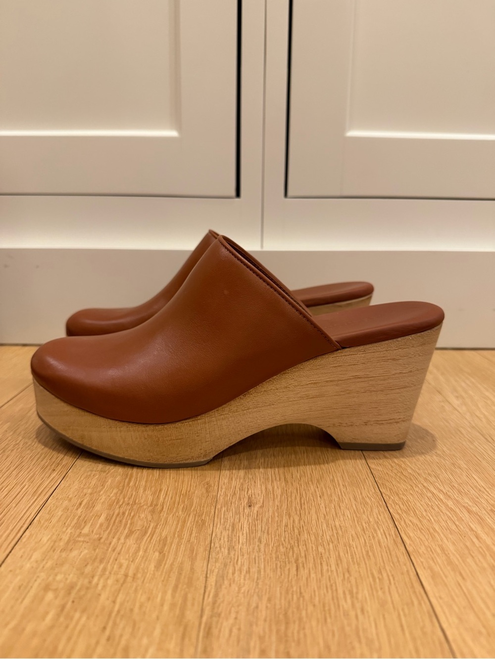 Everlane Brown Leather Platform Clog Mules